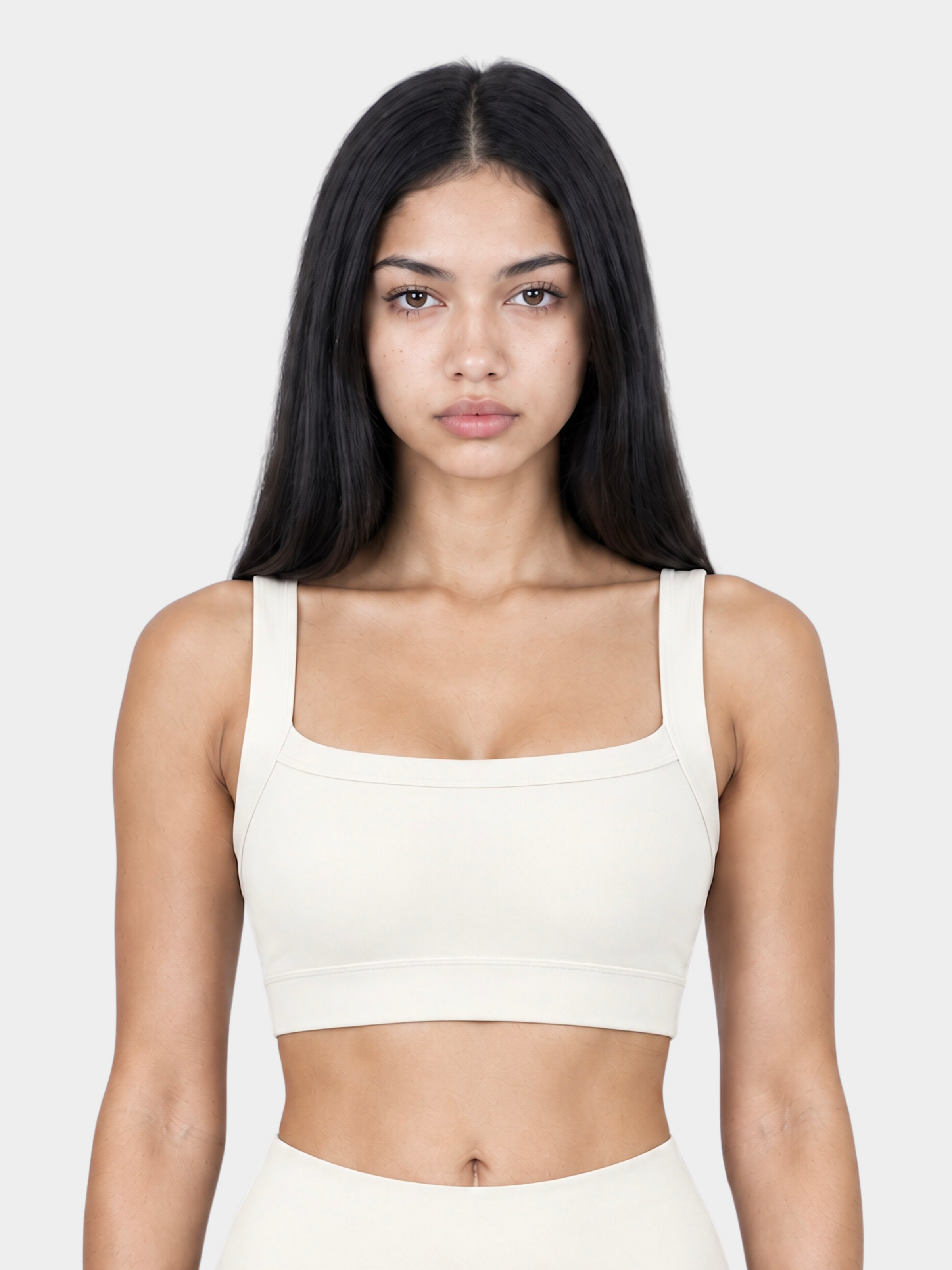 Woman wearing Allure in Ivory by Gallenn – front view