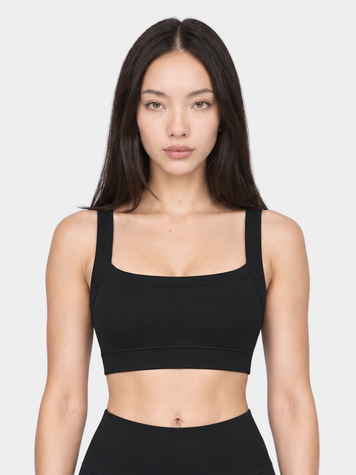 Woman wearing Allure in Black by Gallenn – front view