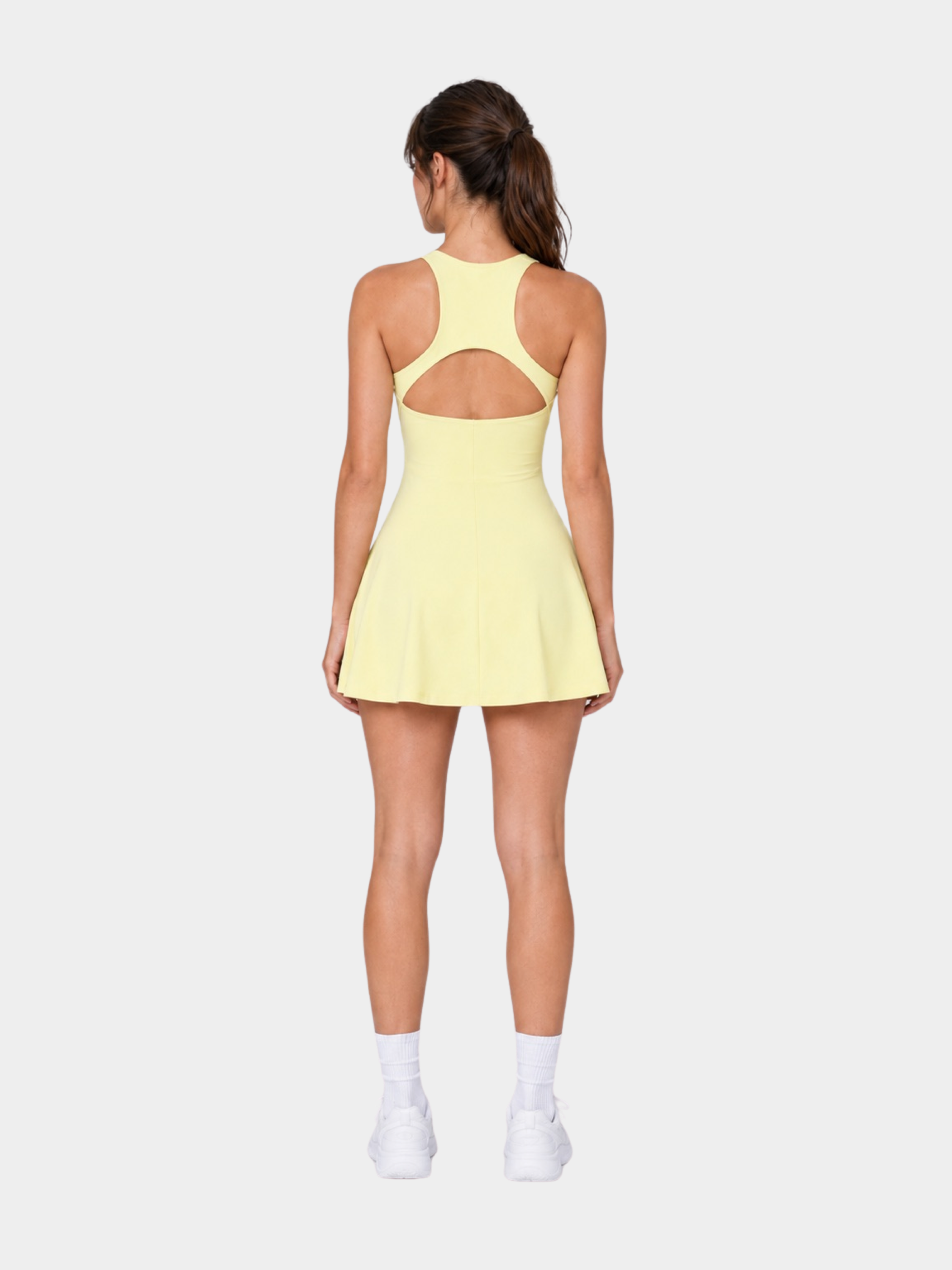 Robe Marceau Butter Yellow – vue de dos portée