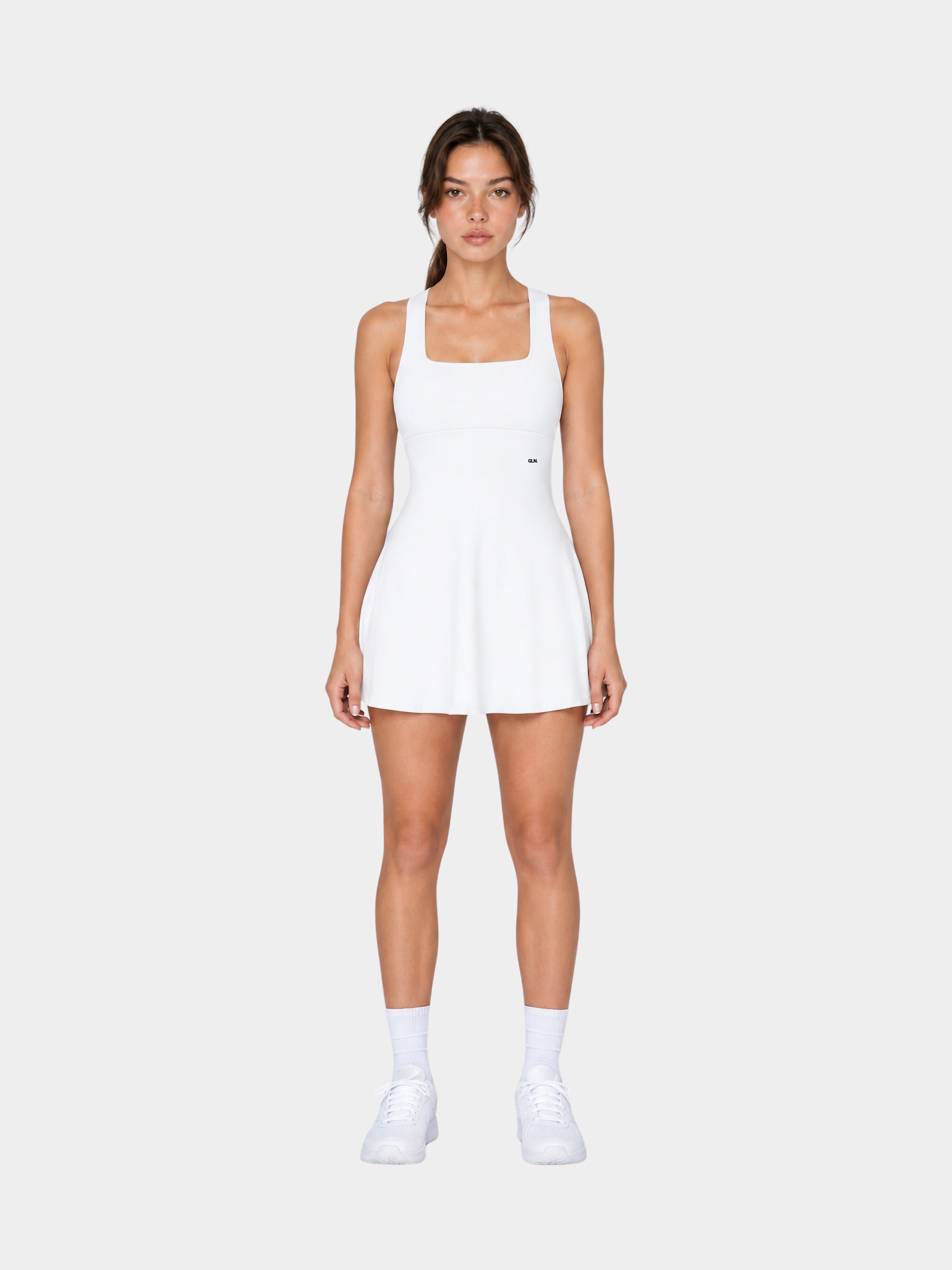 Robe Marceau Cloud White – vue de face portée